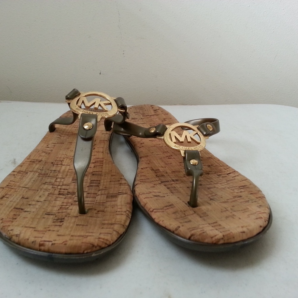Michael Kors brown & gold sandals - womens 8/9 - Picture 3 of 5
